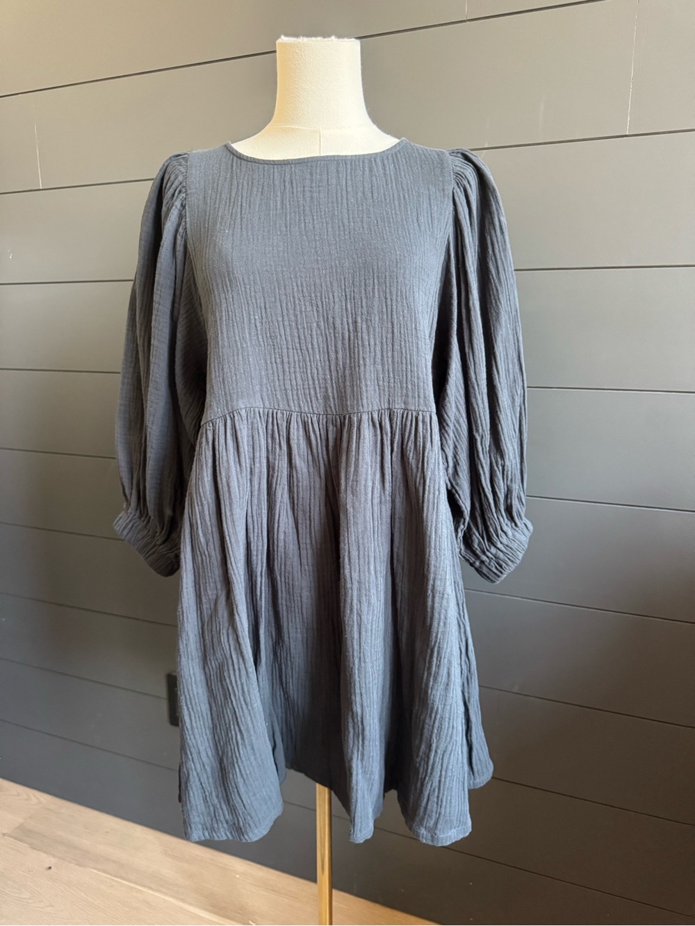 Audrey 3+1 Slate Gray Puff-Sleeve Cotton Babydoll Dress Lightweight Summer NWT